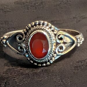 Intricate Solid Sterling Silver Red  Carnelian Ring Size 10 🆕